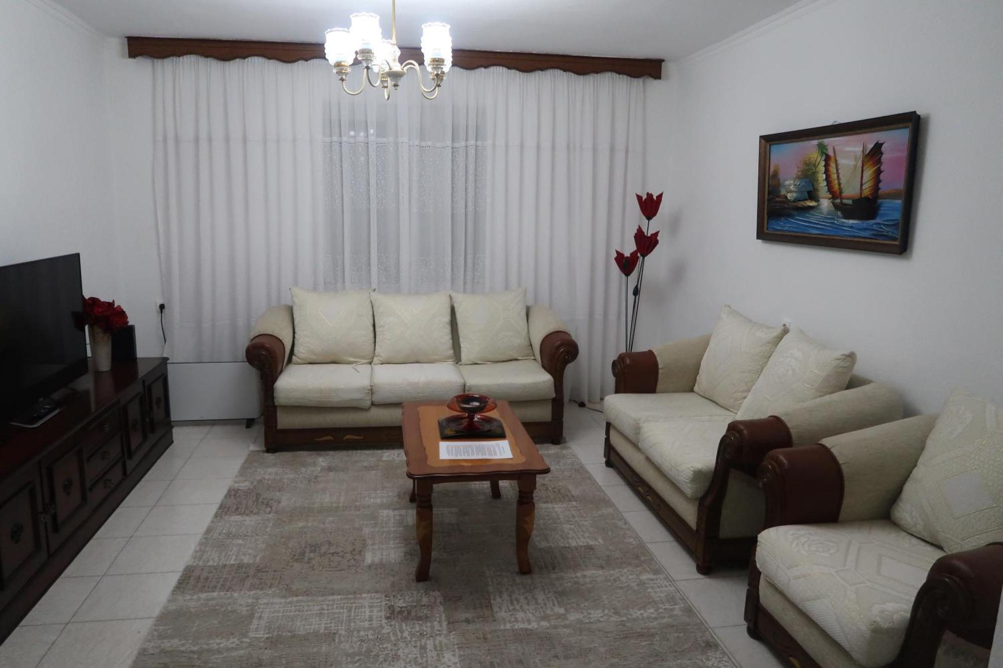 Lake Ohrid Guesthouse "Villa Valentina" Pogradec Kültér fotó